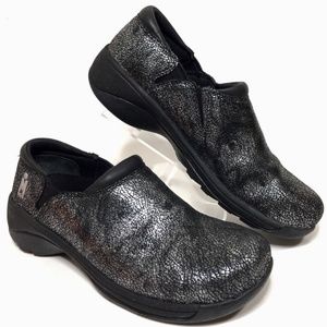 MOZO Forza Slip On Work Clogs Shoes US Size 6